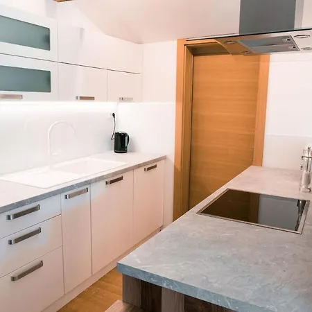 Apartma Tale