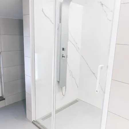 Apartma Tale *